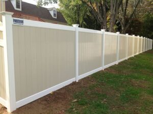 Freedom Fence Installation in Columbia, Maryland