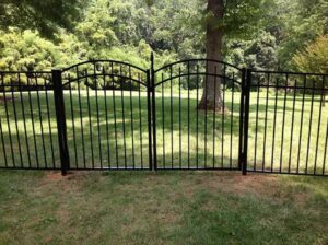 Aluminum/Steel Fence 1
