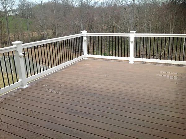 Low Maintenance Deck 2