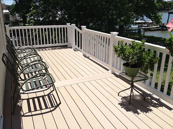 Low Maintenance Deck 47