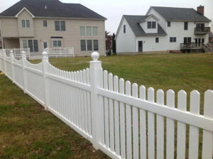 Vinyl/PVC Fence 13